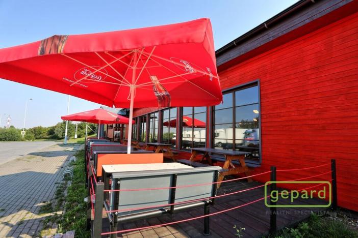 Pronájem restaurace, Olomouc - Nemilany, 305 m2