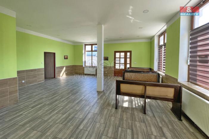 Prodej restaurace, Týn nad Vltavou - Malá Strana, Písecká, 854 m2