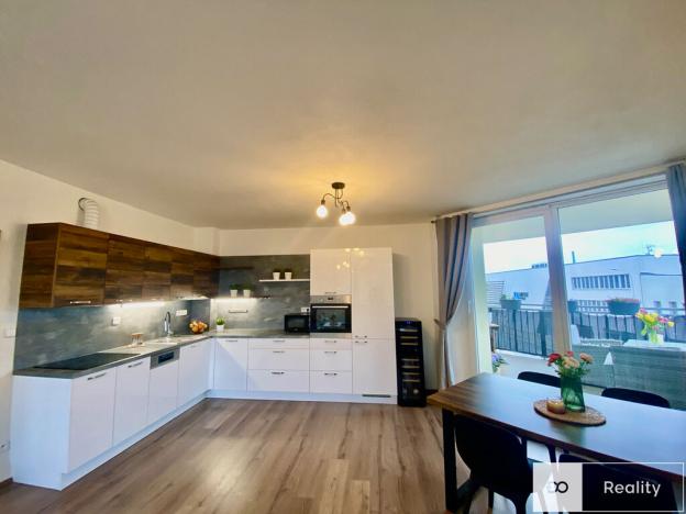 Pronájem bytu 2+kk, Mladá Boleslav, Laurinova, 65 m2