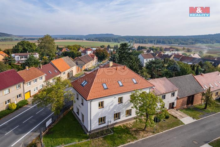 Prodej bytu 2+kk, Řevničov, Karlovarská, 77 m2
