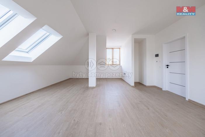 Prodej bytu 2+kk, Řevničov, Karlovarská, 77 m2