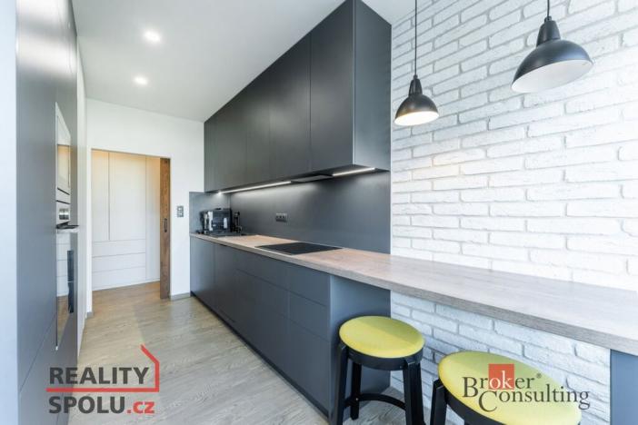 Prodej bytu 3+1, Hradec Králové - Nový Hradec Králové, Čajkovského, 82 m2