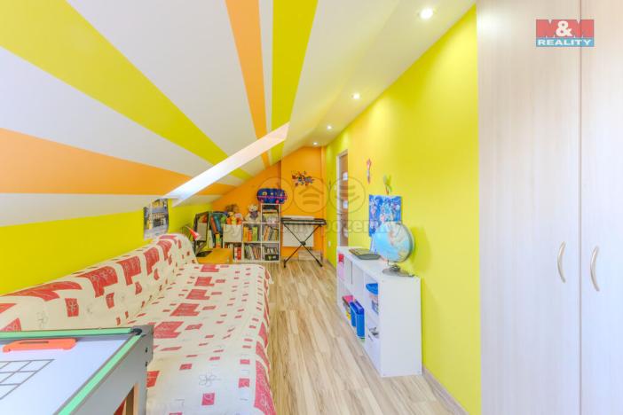 Prodej rodinného domu, Krnov - Pod Bezručovým vrchem, Úvoz, 120 m2