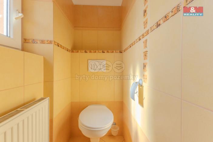 Prodej rodinného domu, Krnov - Pod Bezručovým vrchem, Úvoz, 120 m2