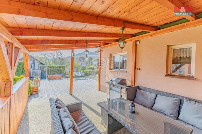 Prodej rodinného domu, Krnov - Pod Bezručovým vrchem, Úvoz, 120 m2