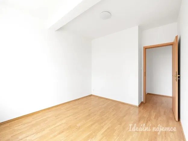 Pronájem bytu 2+kk, Praha - Hlubočepy, Wassermannova, 44 m2