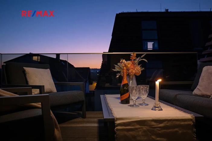 Prodej bytu 3+kk, Praha - Troja, Pod Havránkou, 152 m2