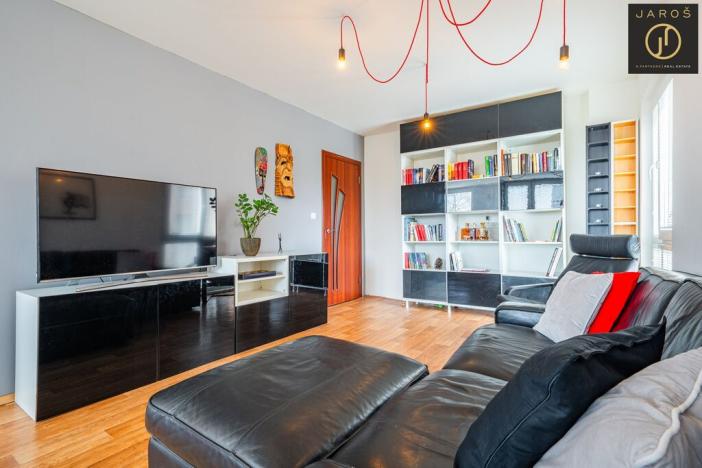 Prodej bytu 4+1, Praha - Kobylisy, Tanvaldská, 90 m2
