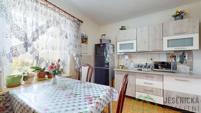 Prodej rodinného domu, Skorošice - Petrovice, 291 m2