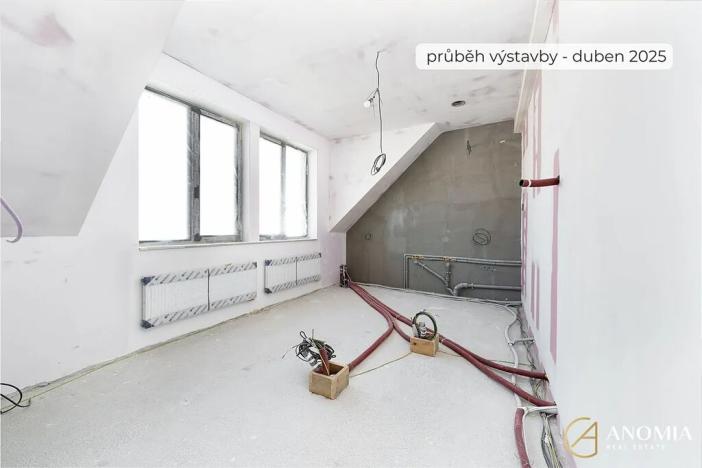 Pronájem ordinace, Praha - Vinoř, Mladoboleslavská, 305 m2