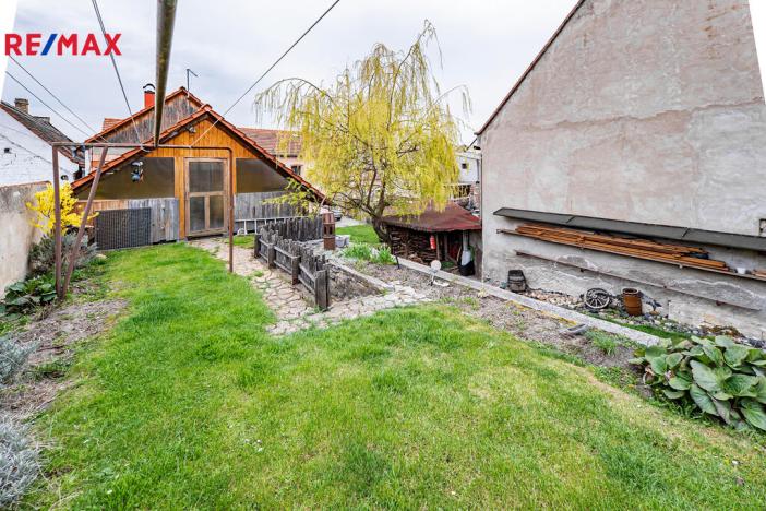 Prodej rodinného domu, Byšice, 5. května, 300 m2