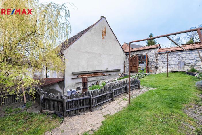 Prodej rodinného domu, Byšice, 5. května, 300 m2