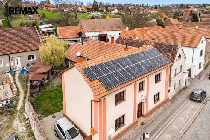 Prodej rodinného domu, Byšice, 5. května, 300 m2
