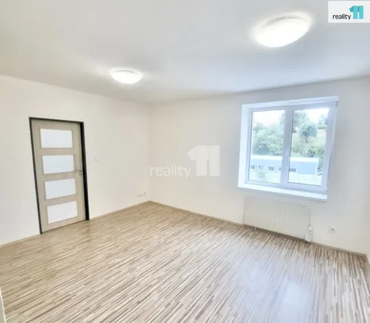 Prodej bytu 2+kk, Praha - Hrdlořezy, Českobrodská, 75 m2