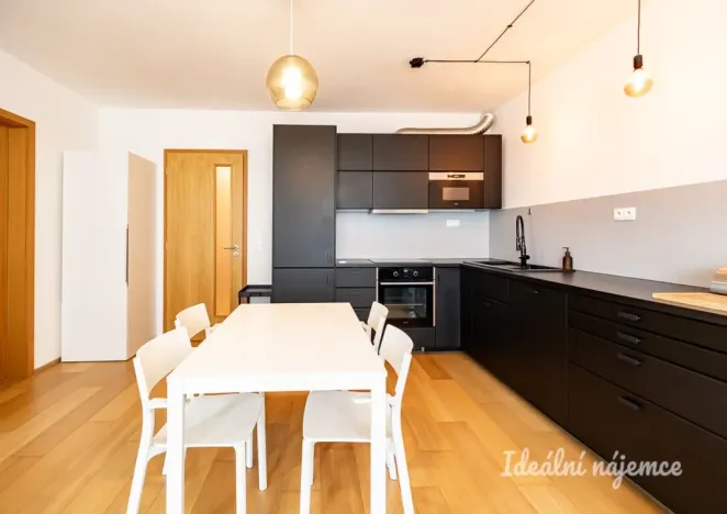Pronájem bytu 2+kk, Praha - Dolní Chabry, Poštova, 51 m2