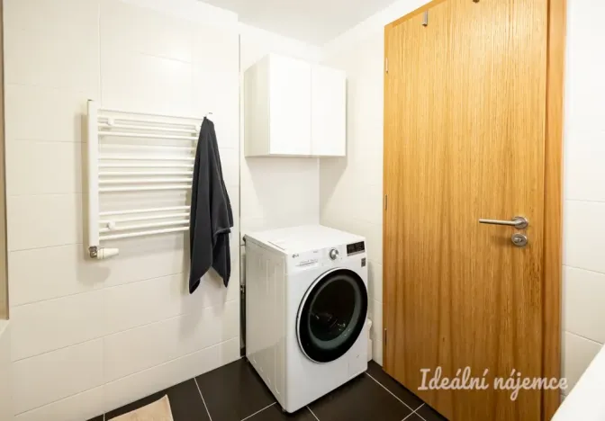 Pronájem bytu 2+kk, Praha - Dolní Chabry, Poštova, 51 m2