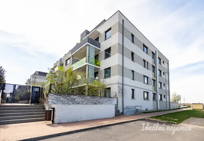 Pronájem bytu 2+kk, Praha - Dolní Chabry, Poštova, 51 m2