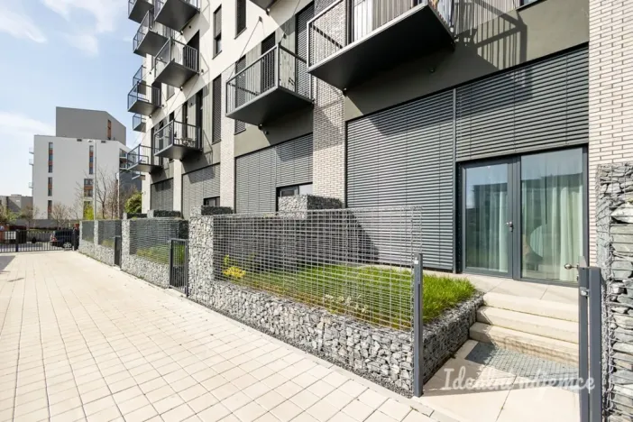 Pronájem bytu 1+kk, Praha - Holešovice, V háji, 43 m2