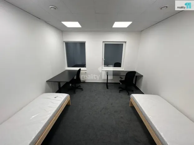 Pronájem atypického bytu, Brno - Husovice, Dukelská třída, 132 m2