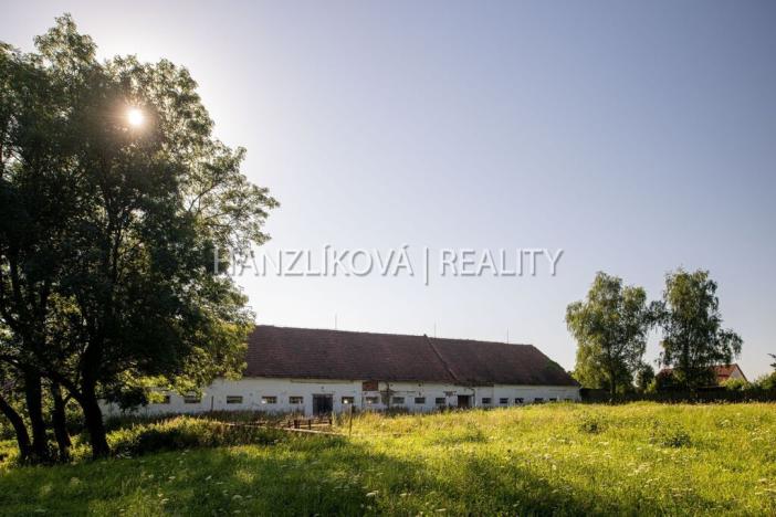 Prodej zemědělské usedlosti, Pištín, 200 m2