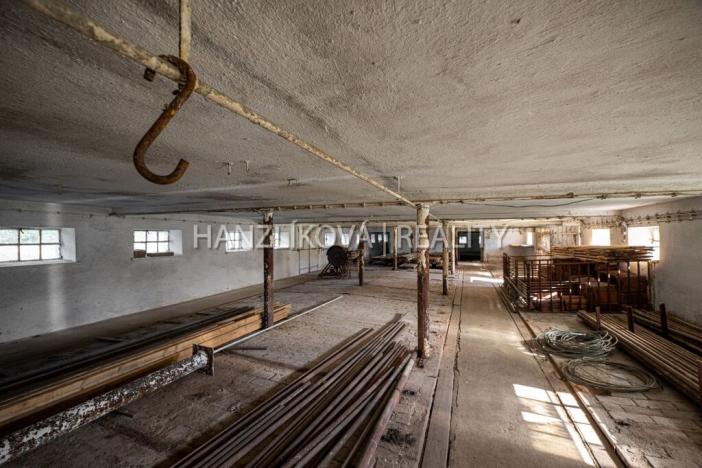 Prodej zemědělské usedlosti, Pištín, 200 m2