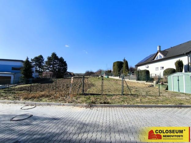 Prodej pozemku pro bydlení, Moravany, 855 m2