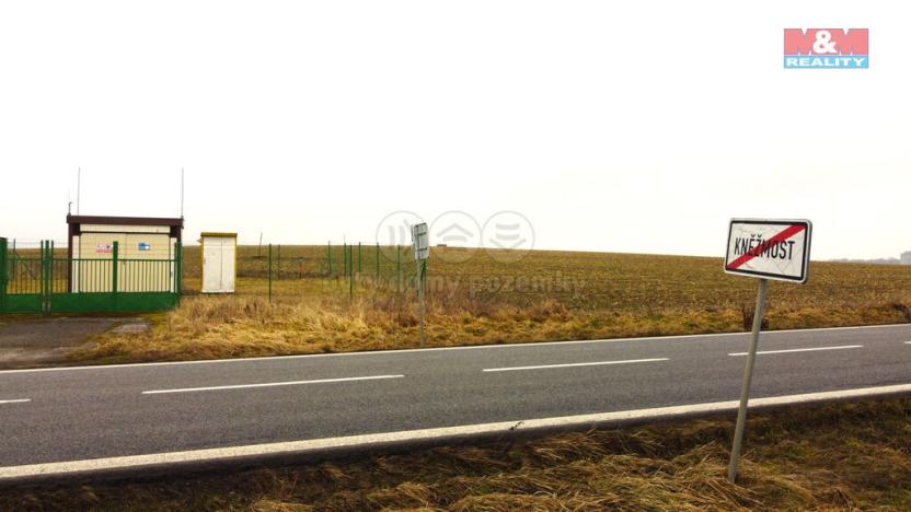 Prodej pole, Kněžmost, 5491 m2