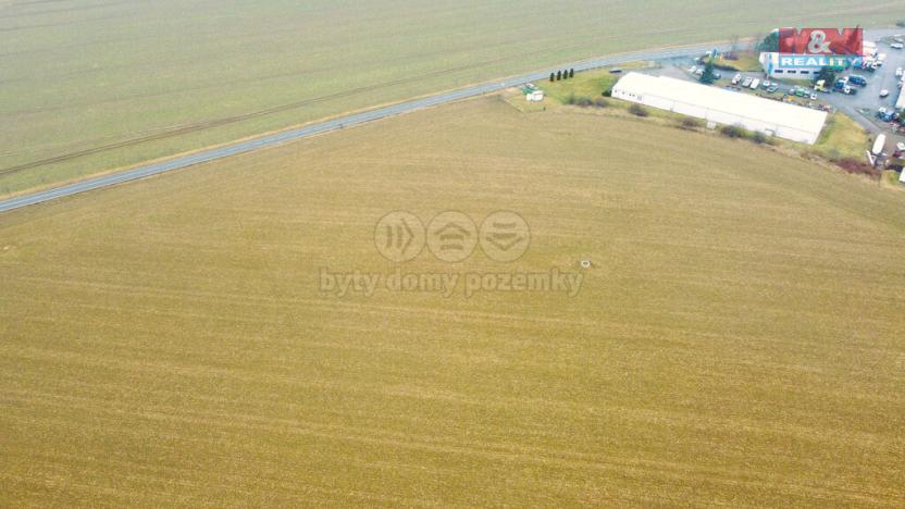 Prodej pole, Kněžmost, 5491 m2