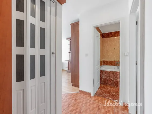 Pronájem bytu 3+kk, Praha - Zbraslav, Paškova, 59 m2