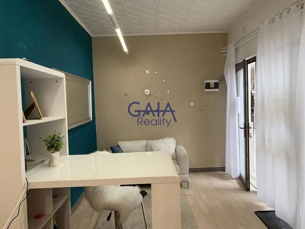 Pronájem obchodního prostoru, Kyjov, Masarykovo náměstí, 22 m2