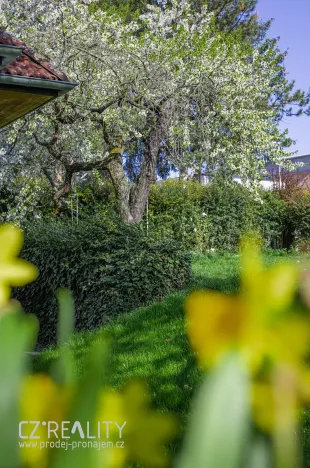 Prodej rodinného domu, Praha - Lipence, Na Bambouzku, 308 m2