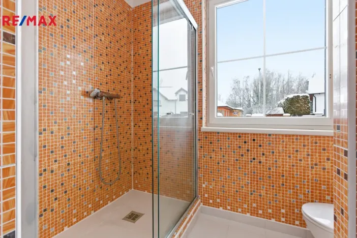 Prodej rodinného domu, Jenišov - Pod Rohem, K Rohu, 210 m2