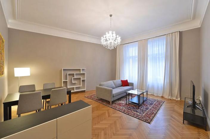 Pronájem bytu 3+1, Praha - Nové Město, Truhlářská, 101 m2