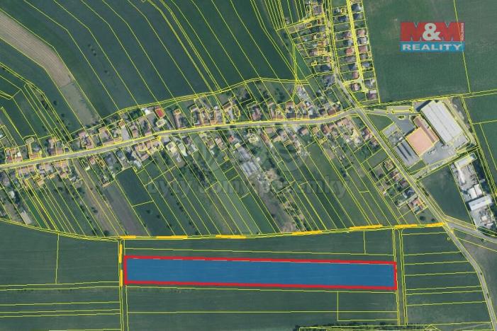 Prodej pole, Měnín, 31465 m2