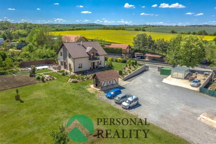 Prodej pozemku pro bydlení, Tachlovice, Karlštejnská, 1896 m2