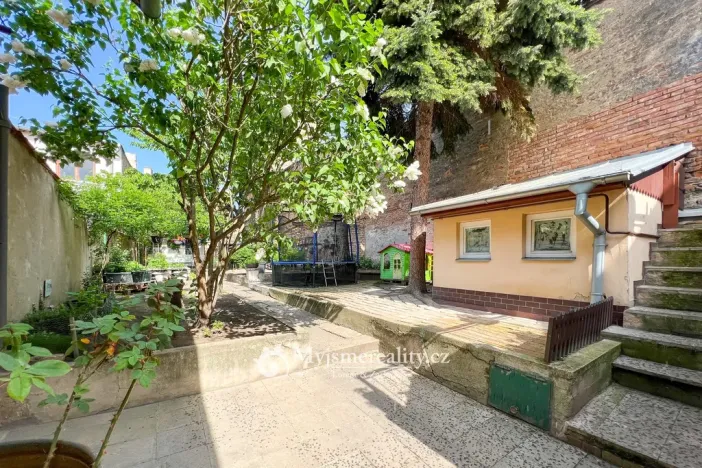 Prodej rodinného domu, Znojmo, Horní Česká, 300 m2