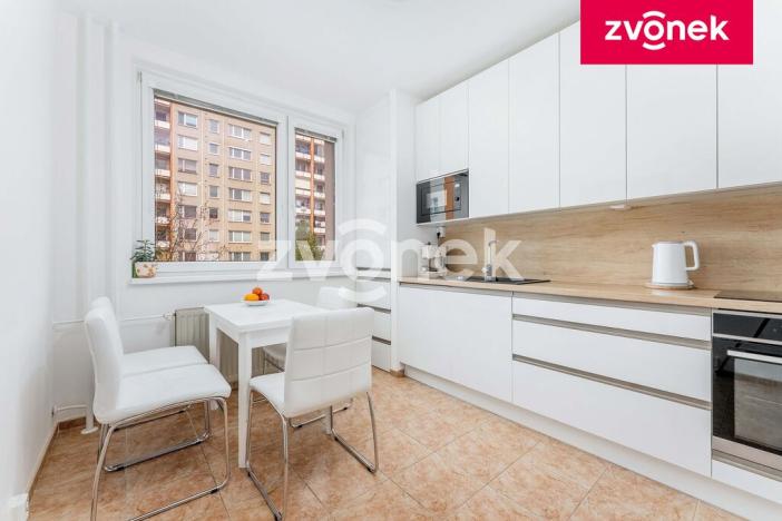 Prodej bytu 3+1, Zlín, Na Honech II, 64 m2