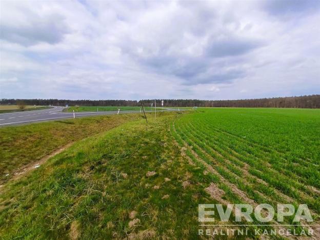 Prodej pole, Čistá, 27281 m2