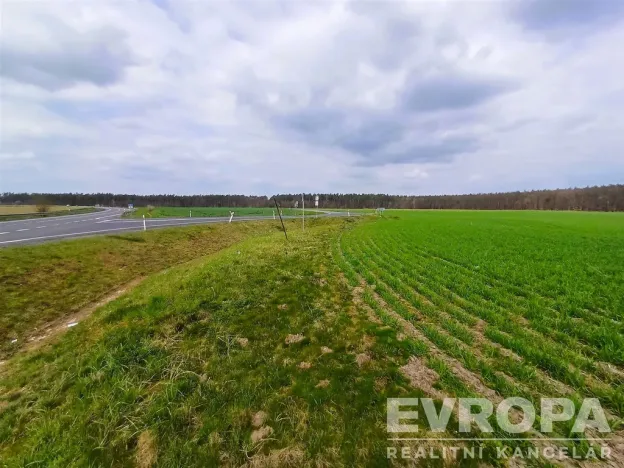 Prodej pole, Čistá, 27281 m2