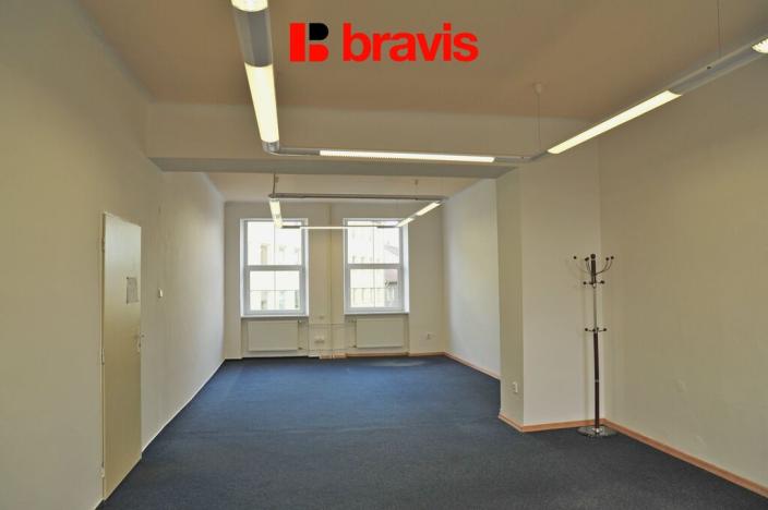 Pronájem kanceláře, Brno, Křenová, 52 m2