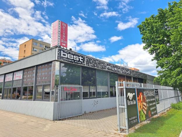 Pronájem obchodního prostoru, Kladno, Vodárenská, 507 m2