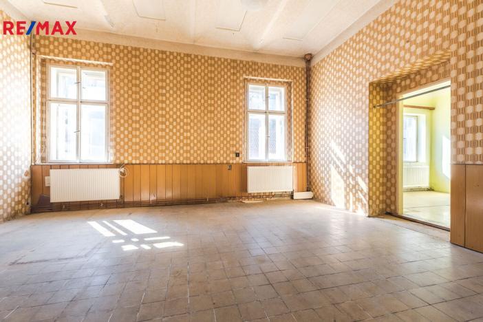 Pronájem rodinného domu, Praha - Střížkov, Střížkovská, 252 m2