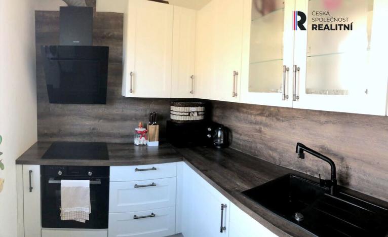 Pronájem bytu 3+1, Velichov, 69 m2