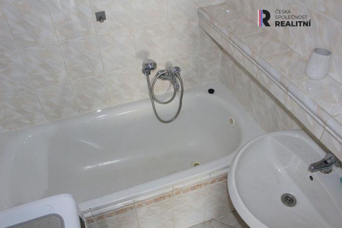 Pronájem bytu 3+1, Velichov, 69 m2