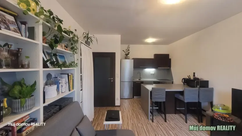 Pronájem bytu 2+kk, Praha - Libeň, Za vodárnou, 54 m2