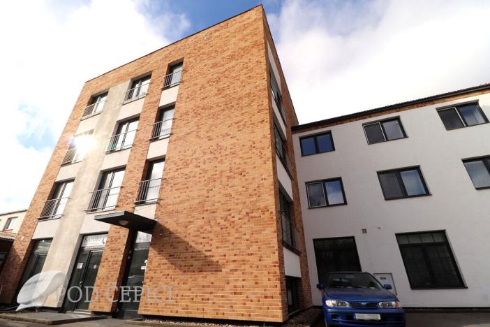 Prodej bytu 2+kk, Zastávka, 1. máje, 70 m2