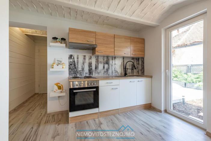 Prodej rodinného domu, Alberndorf im Pulkautal, Rakousko, Bundesstraße, 180 m2