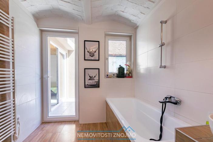 Prodej rodinného domu, Alberndorf im Pulkautal, Rakousko, Bundesstraße, 180 m2