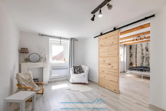 Prodej rodinného domu, Alberndorf im Pulkautal, Rakousko, Bundesstraße, 180 m2