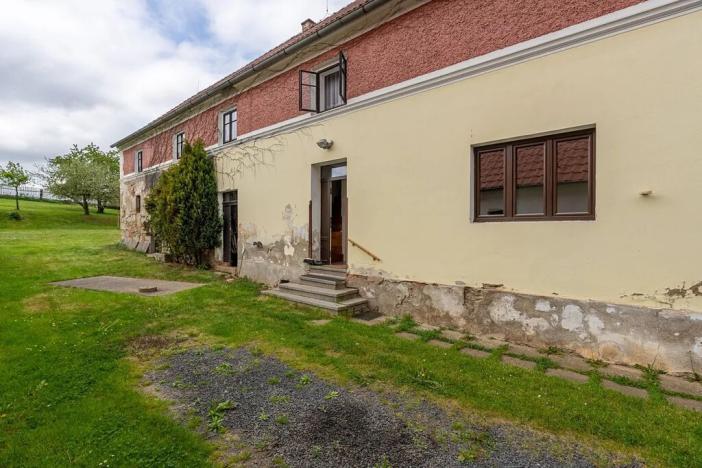 Prodej rodinného domu, Petrohrad, 247 m2